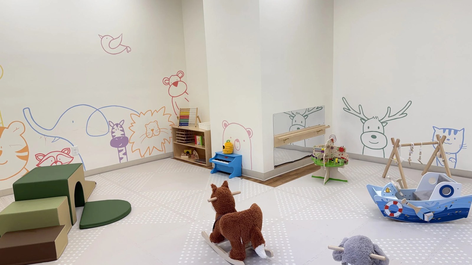 Bumblebee Playspace — Indoor play